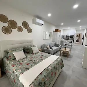 Centro Estudio Trinidad 3 Apartamento Málaga