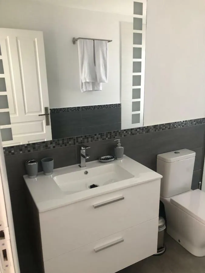 Casa Mercedes Playa Blanca  Villa